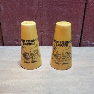 Rare Vintage King's Island Theme Park Lion Country Safari Salt & Pepper Shakers